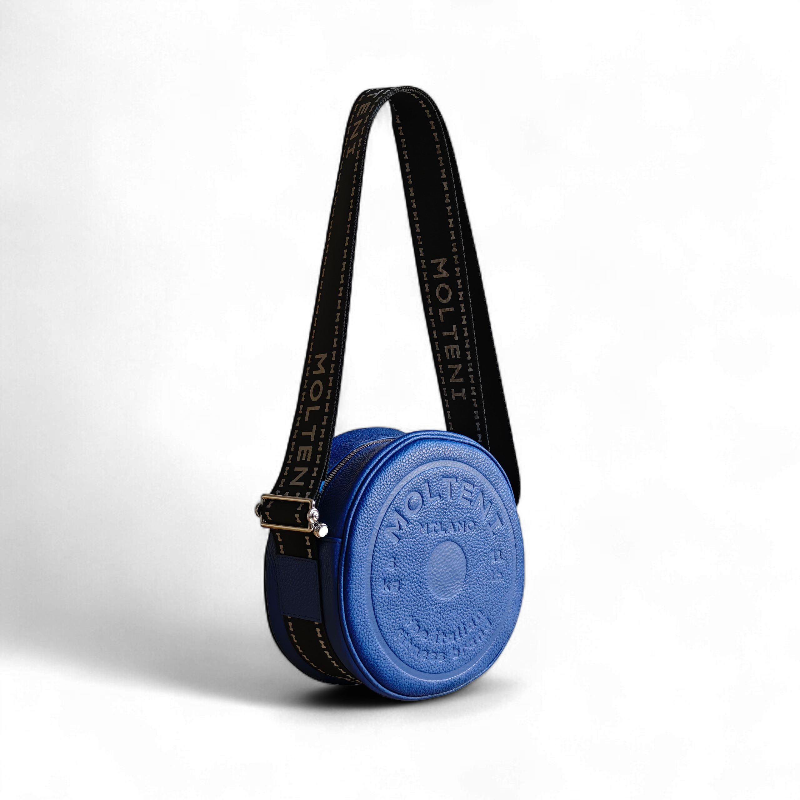 Borsa in pelle ELEO Medium navy blue Molteni Milano vista tre quarti, design ispirato al disco peso fitness, elegante e strutturata